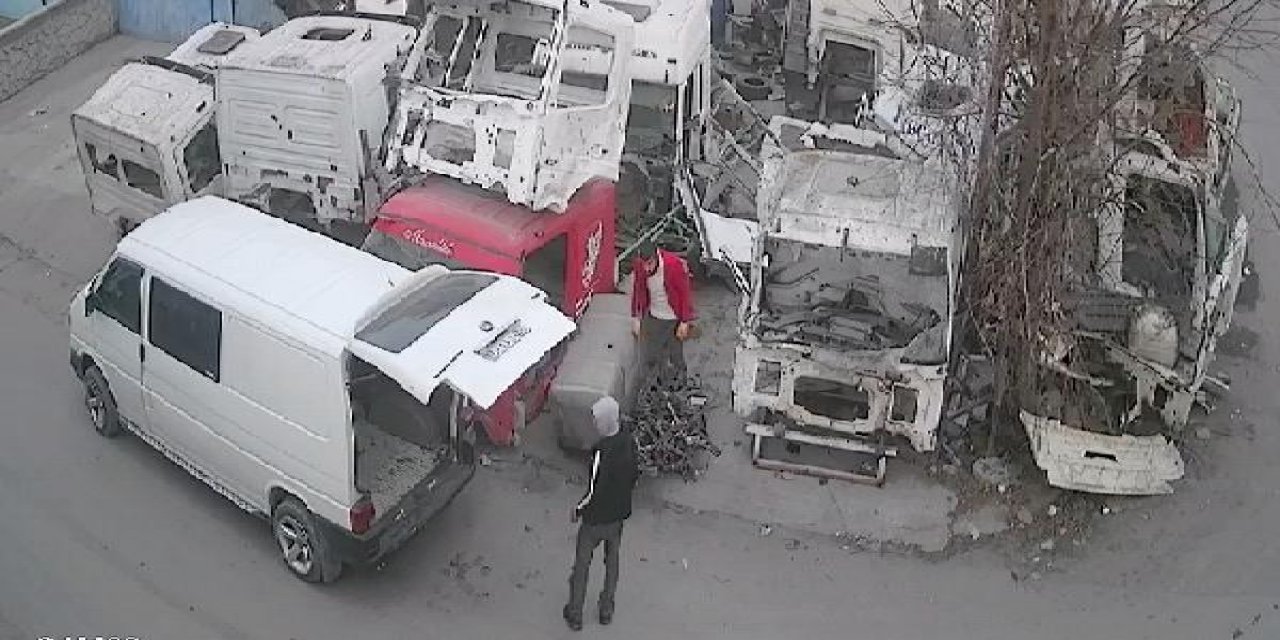 Konya’da polis operasyonu! İş makinesi ve fabrikadan hırsızlık zanlıları yakalandı