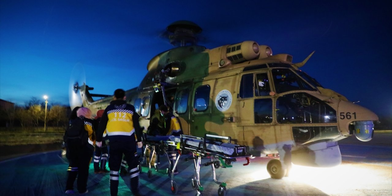 Kadın cinayetlerine dikkat çekmek için çıktıkları Hasan Dağı’ndan TSK helikopteri kurtardı