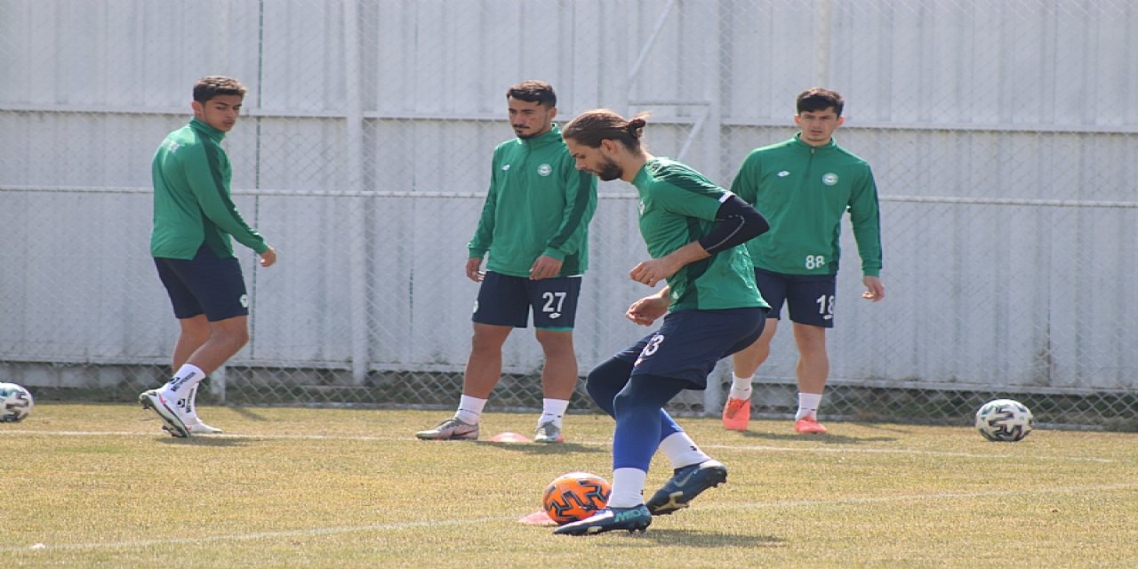 1922 Konyaspor çıkışa geçmek istiyor