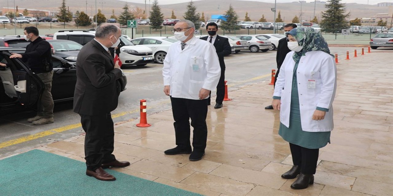 Konya’daki pandemi hastanelerinde son durum! Vali Özkan denetledi