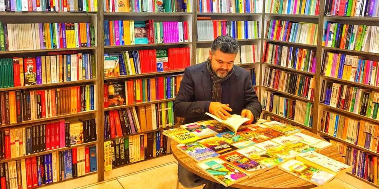 Konya’nın ünlü profesörü, başkan adayı olduğu ilçe için şiir yazdı