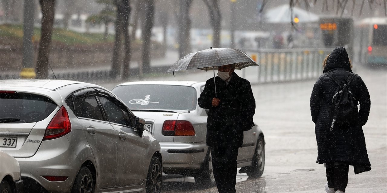 Konya'da yağışlar devam edecek mi? İşte meteorolojinin ilçe ilçe tahmini