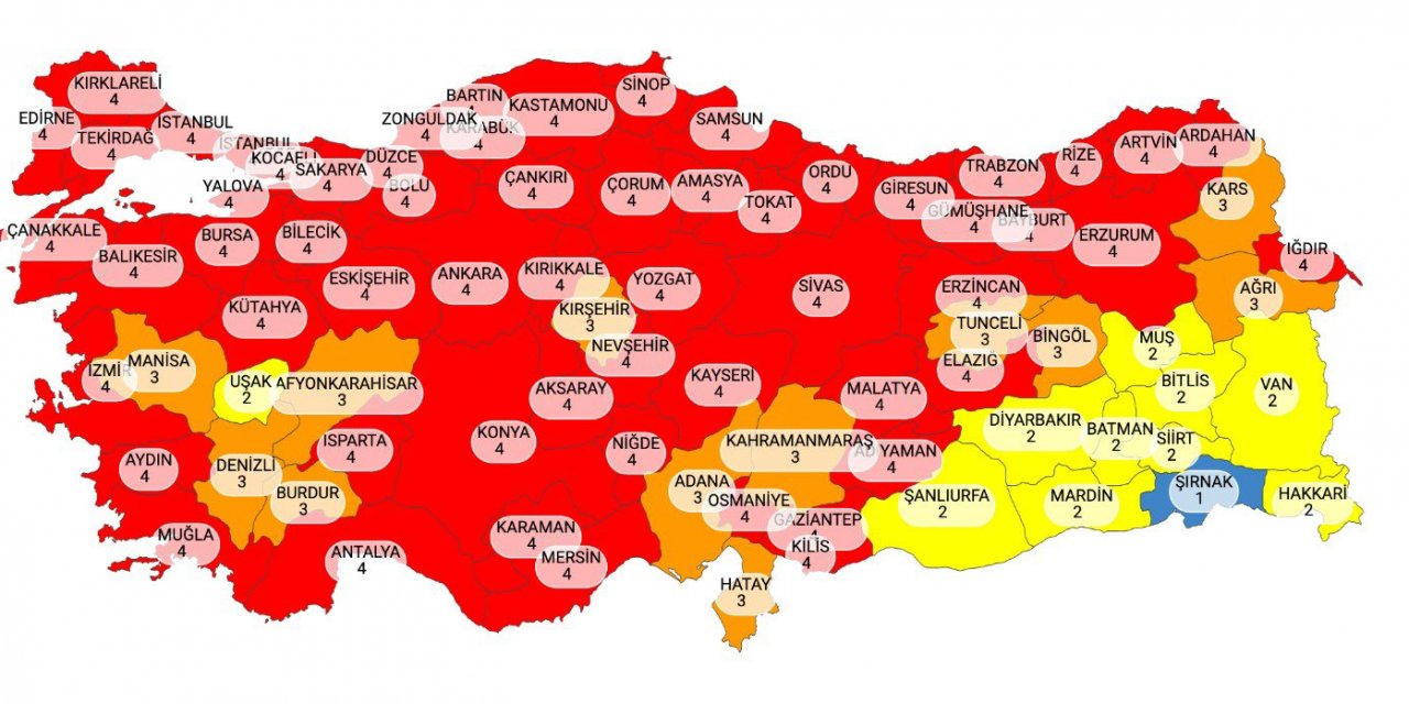 Kırmızı illerde Cumartesi sokak yasağı geri geldi! Lokanta ve kafelerle ilgili yeni karar