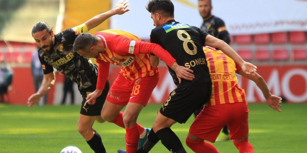 Hamza Hamzaoğlu yönetimindeki Kayserispor sahasında berabere kaldı