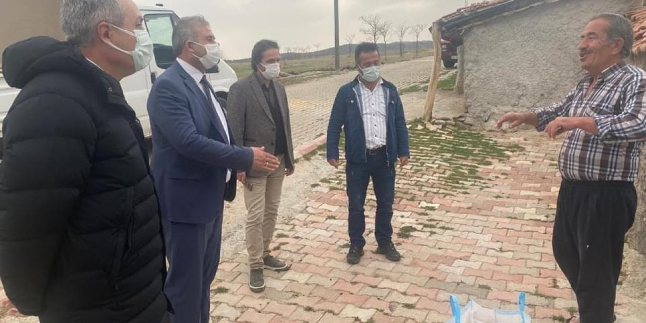 Başkan Demir, karantinadaki mahalle halkına gıda desteğinde bulundu