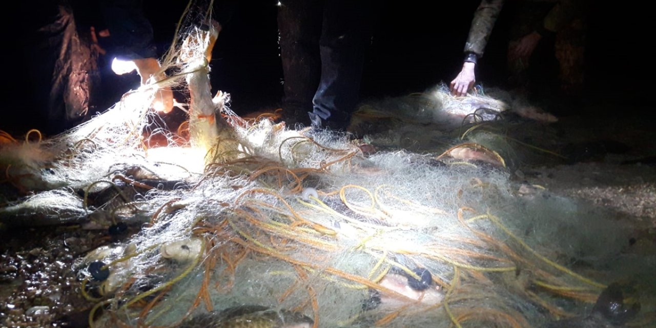 Konya’da baraj gölünde yasa dışı avcılık denetimi