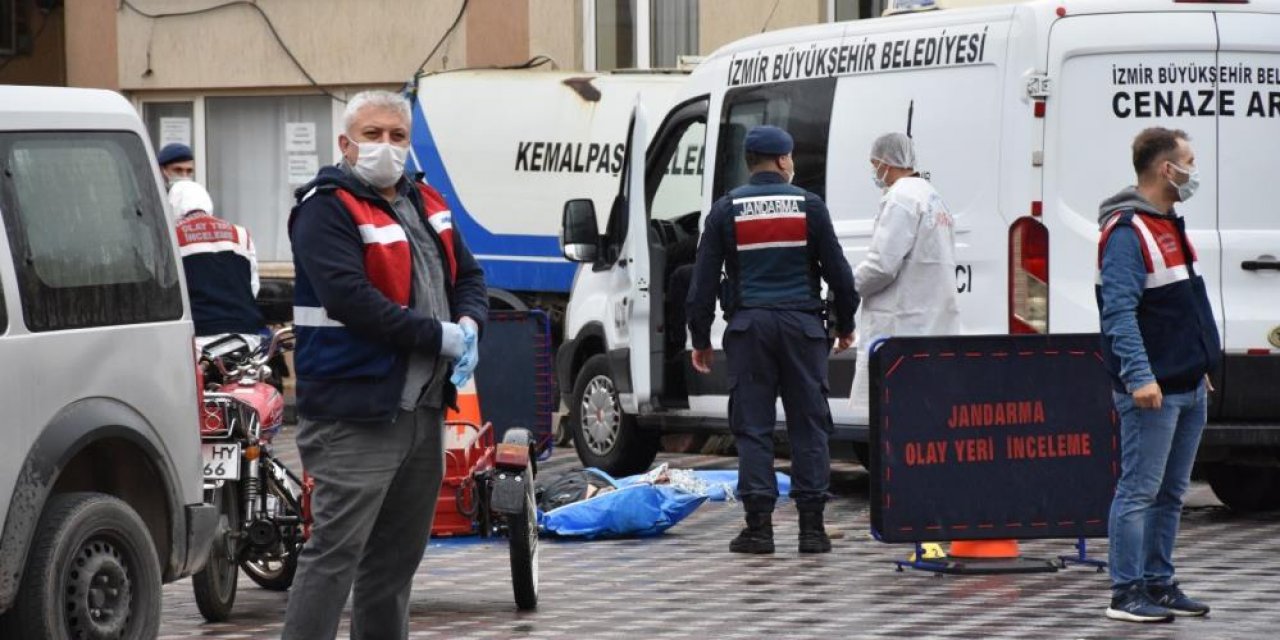 Annesinin eski eşini pompalı tüfekle öldürüldü