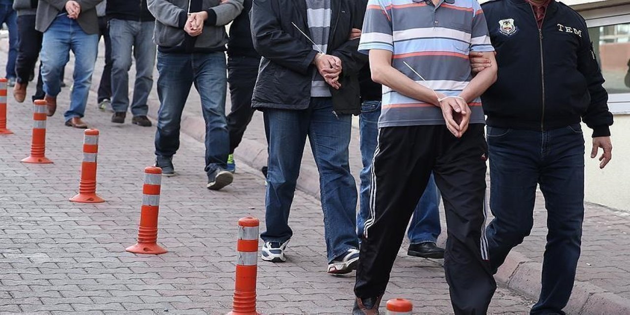 FETÖ'nün TSK yapılanmasına yönelik soruşturmada yüzlerce gözaltı kararı