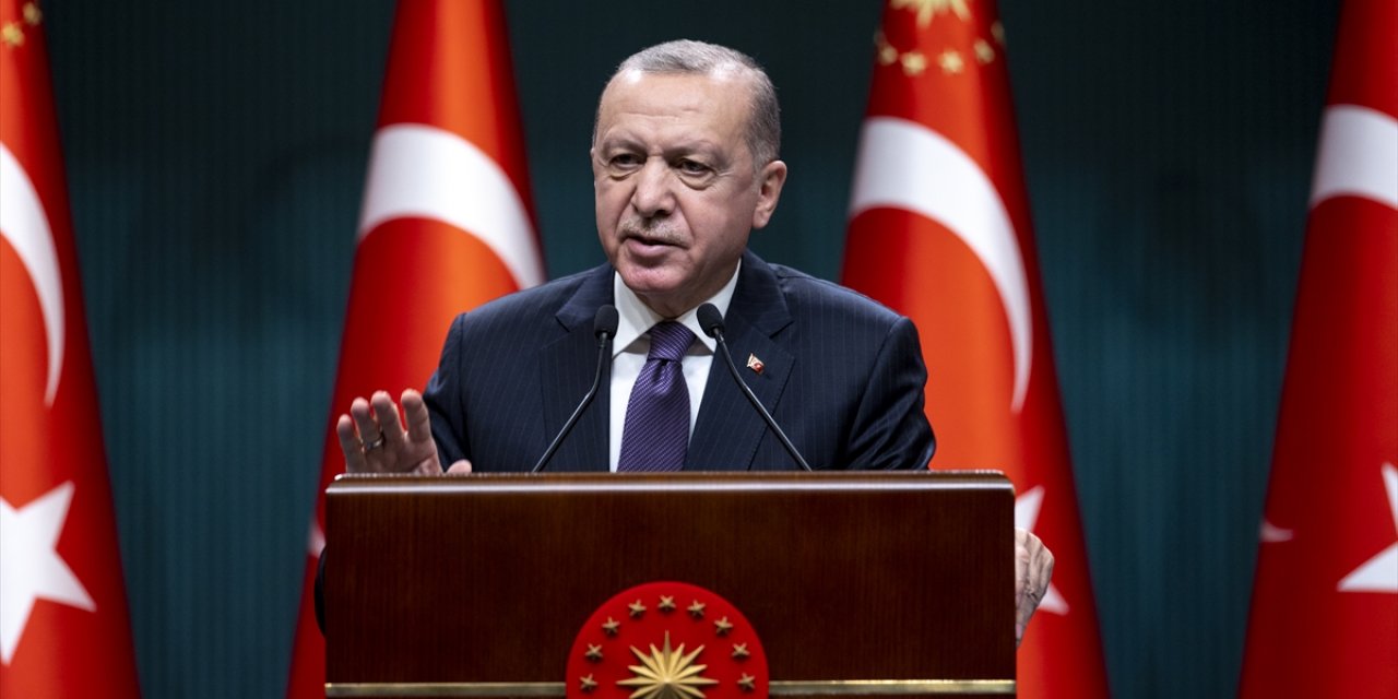 Son Dakika: Cumhurbaşkanı Erdoğan yeni korona tedbiri kararlarını açıkladı! Tam kapanma kararı