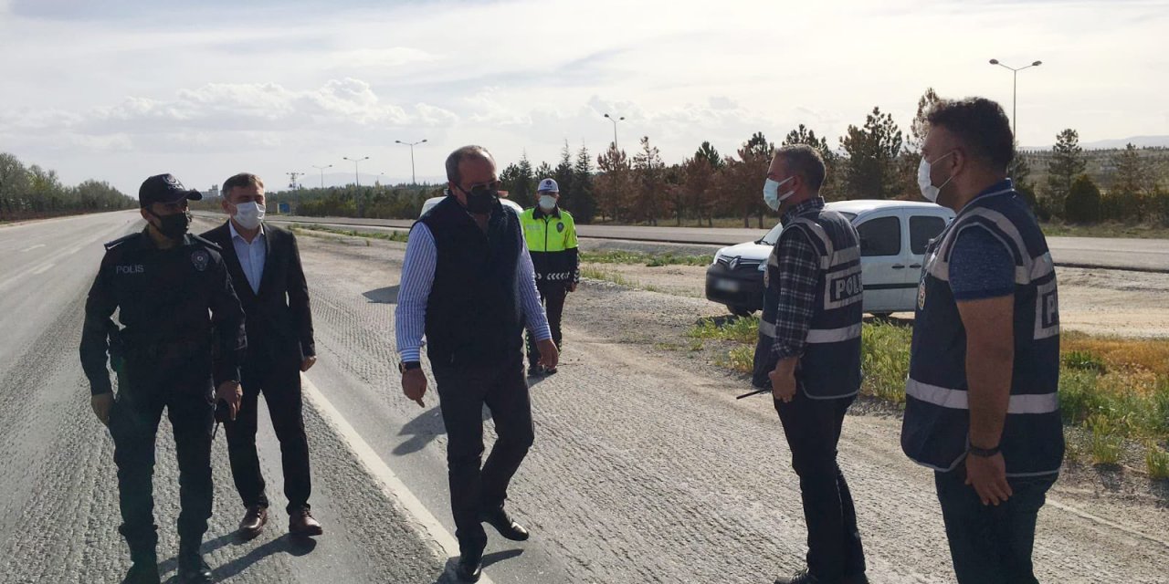 Konya’da tam kapanma uygulaması! Emniyet Müdürü Aydın ekipleri denetledi