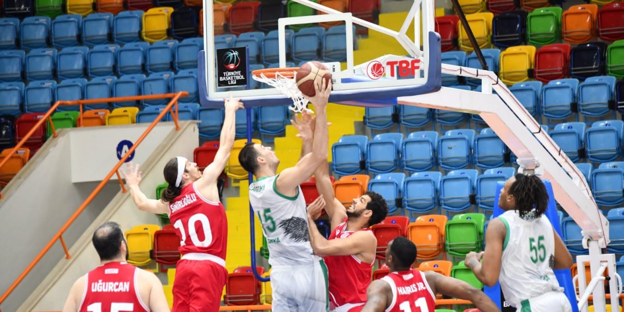 Konyaspor Basketbol galibiyetle ayrıldı: 84-78