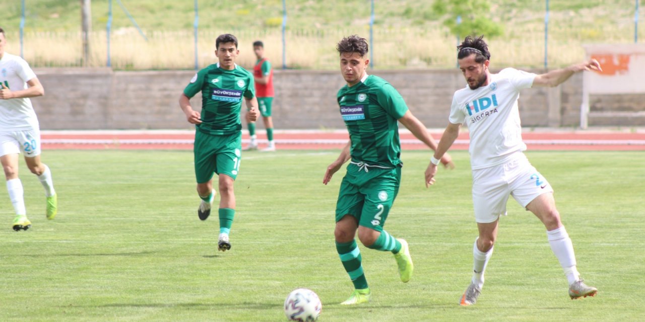 1922 Konyaspor galibiyetle ayrıldı