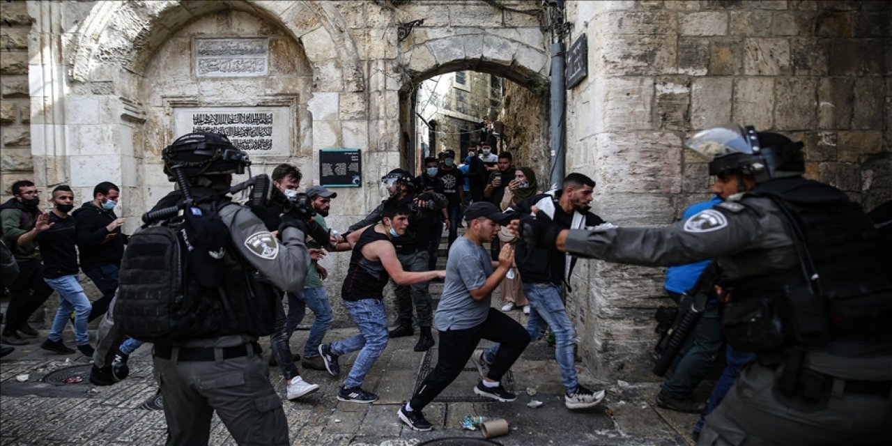 Cumhurbaşkanı Erdoğan, İsrail'in Kudüs'teki saldırılarını 'terör' olarak nitelendirdi