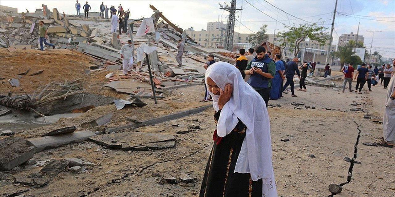 Katil İsrail'in saldırılarında şehit sayısı artıyor