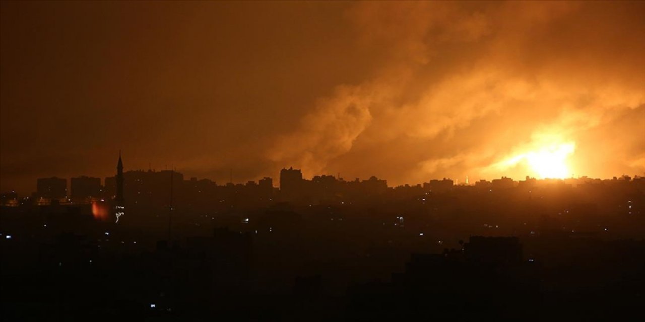 Siyonist İsrail'in Gazze Şeridi'ne düzenlediği saldırılarda şehit sayısı yükseliyor