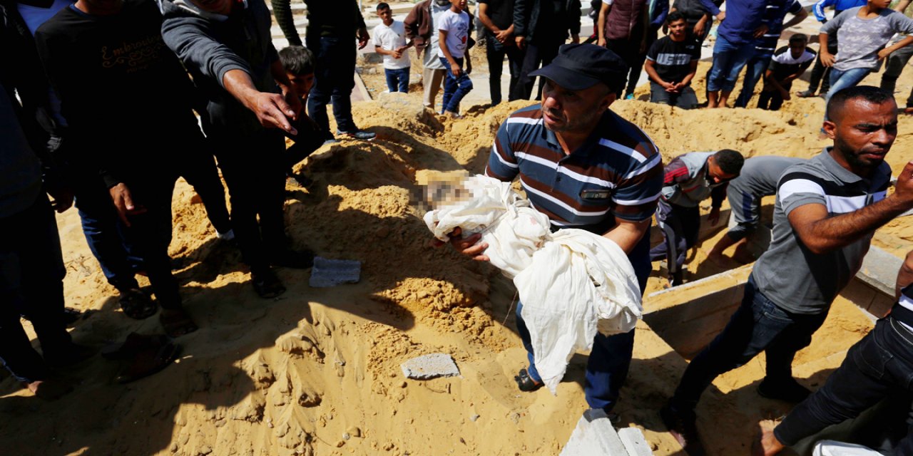 Katil İsrail'in Filistinlilere yönelik saldırılarında şu ana kadar en küçüğü 5 aylık bebek 34 çocuk şehit edildi