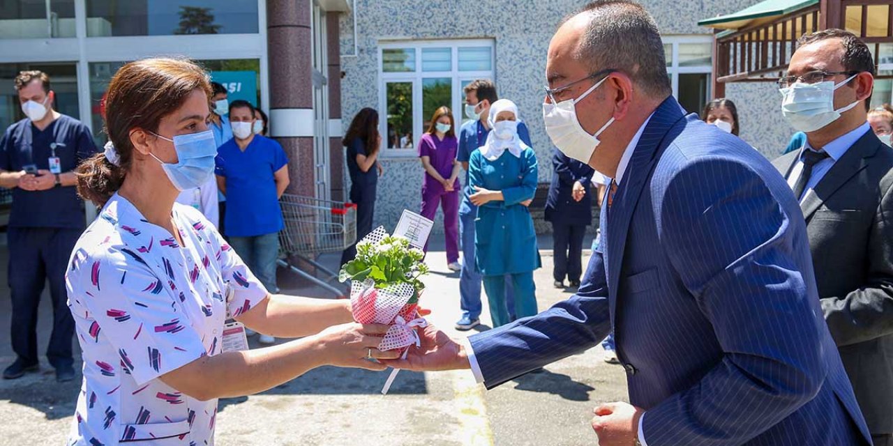 Başkan Kavuş, zor günlerin fedakar çalışanlarını unutmadı