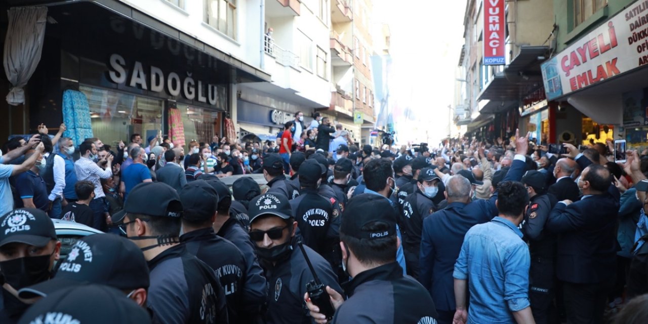 Meral Akşener'e Rize'de büyük şok! Şehir protesto sesleriyle yankılandı