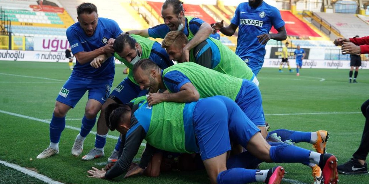 Süper Lig yolunda ilk finalist Altay