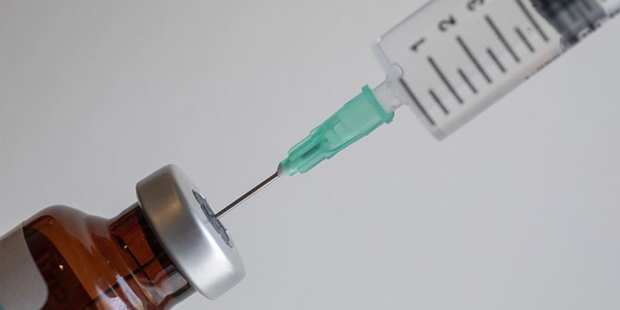 8 aylık bebeğe iki doz Kovid-19 aşısı yapıldı