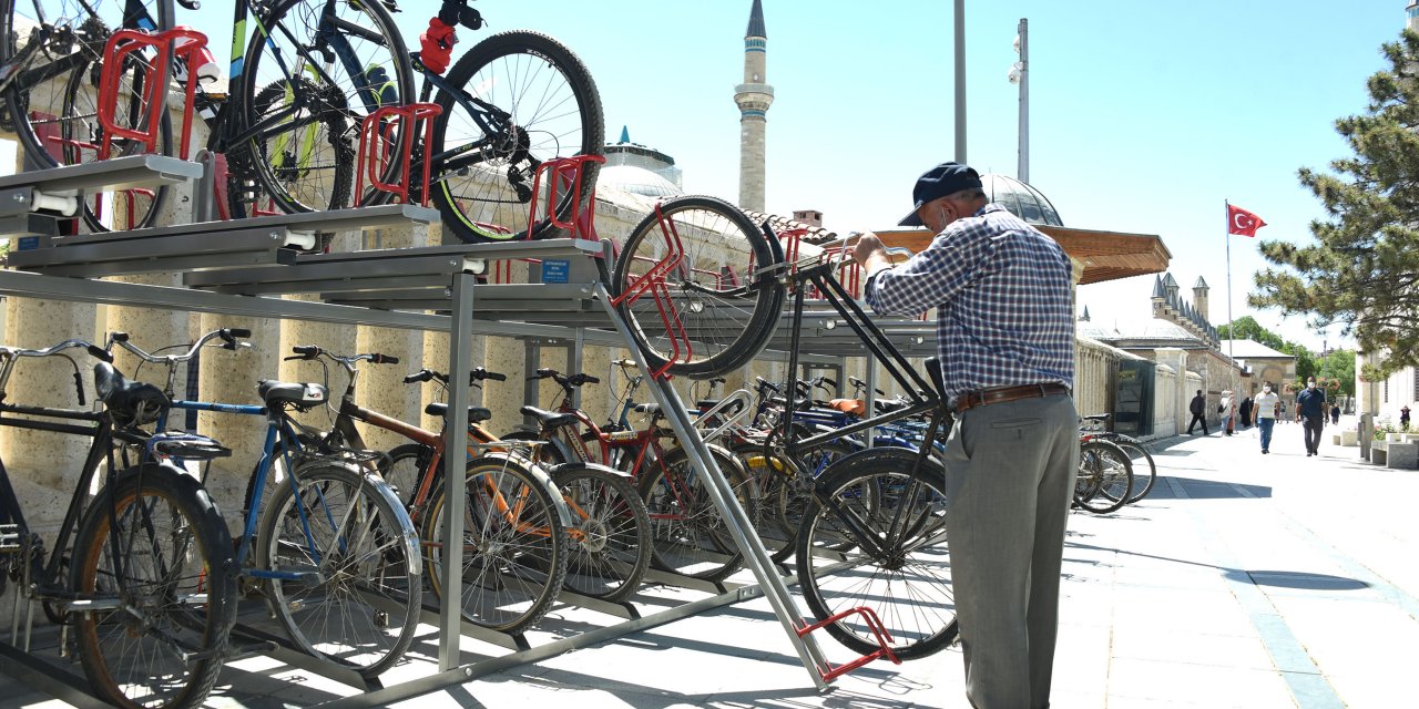 Konya Büyükşehir’den örnek bir uygulama daha! Yeni nesil bisiklet parkları