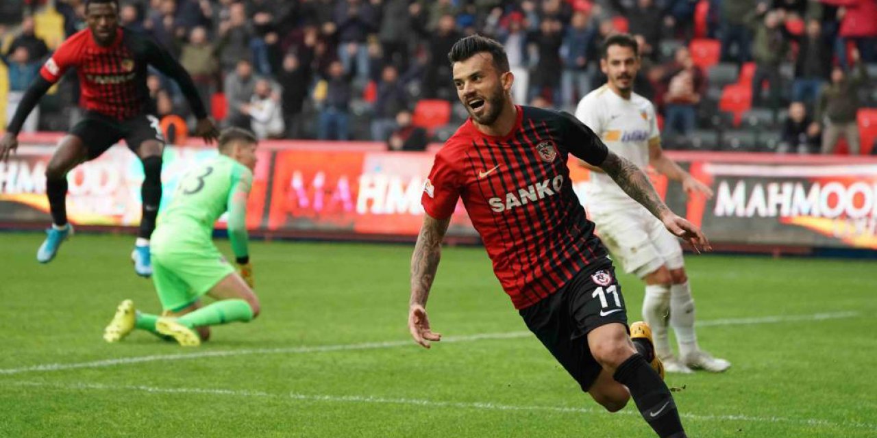 Gaziantep, Güray Vural ile yollarını ayırdı