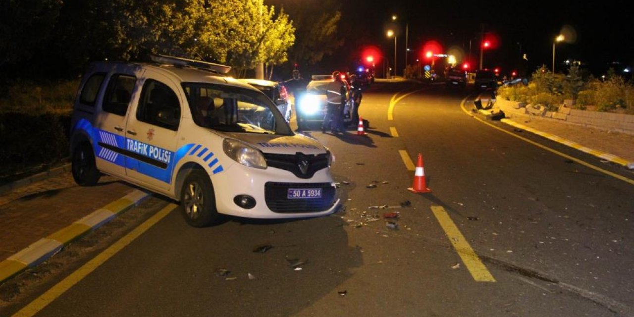 Dur ihtarına uymayan alkollü sürücü 2 polisi yaraladı