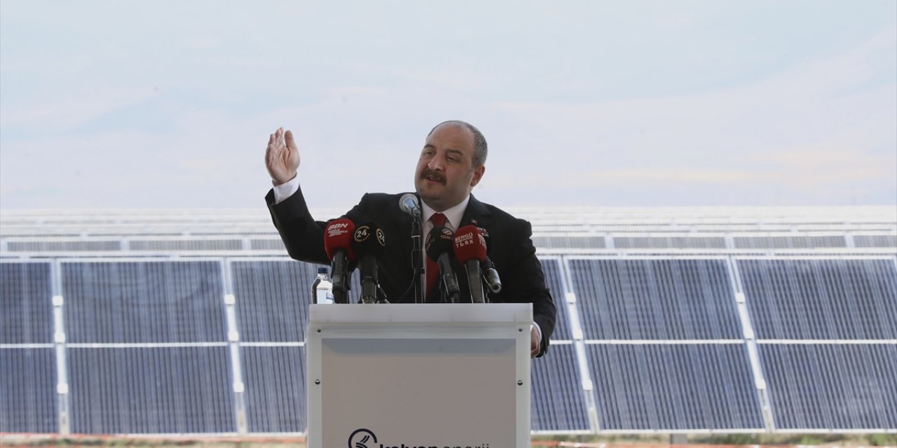 Bakan Varank Konya'da konuştu: "Dünyada parmakla gösterilen santrallerden biri haline gelecek"