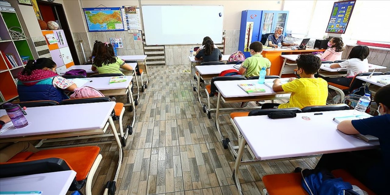 Okullarda karnelerin verilmesinin ardından telafi eğitimi başlayacak