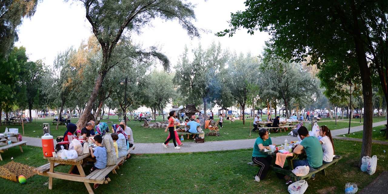 Konya Büyükşehir Belediyesi'nden park ve yeşil alanlarla ilgili çok önemli uyarı! Sağlığınız için dikkat