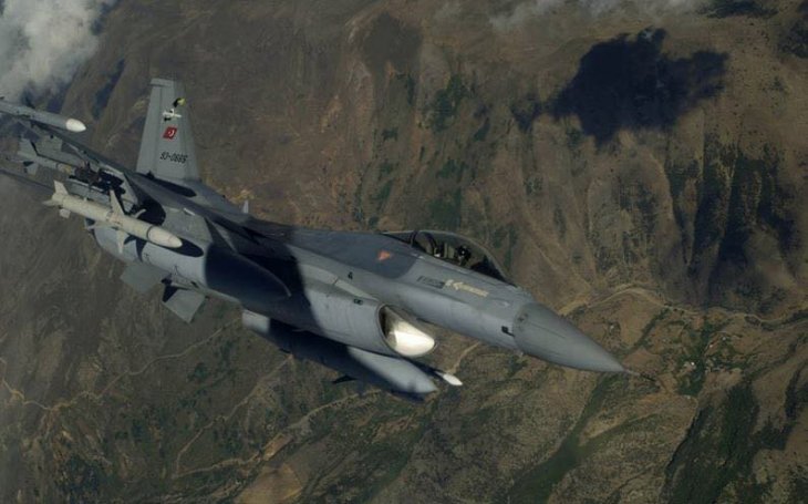 Irak'ın kuzeyine hava harekatı