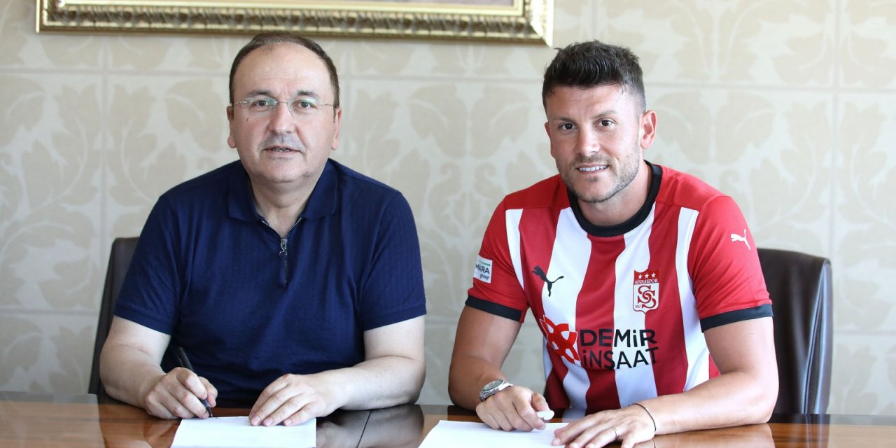 Sivasspor Sefa Yılmaz transferini açıkladı