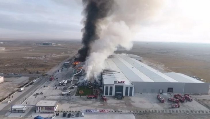 Konya’daki büyük fabrika yangınında son durum! Tam 12 saat sürdü...