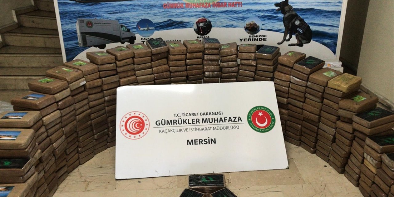 Bakan duyurdu! Mersin Limanı'nda 463 kilogram kokain ele geçirildi