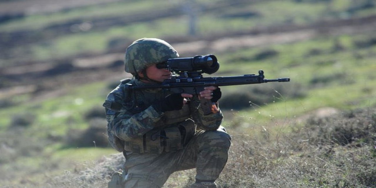 Barış Pınarı bölgesine sızmaya çalışan 2 PKK/YPG'li terörist etkisiz hale getirildi