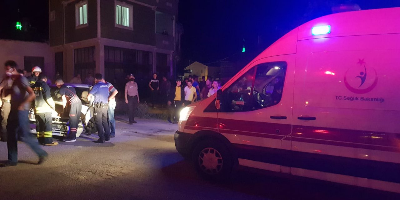 Konya’da sürücü kursu aracı otomobille çarpıştı: 2 yaralı