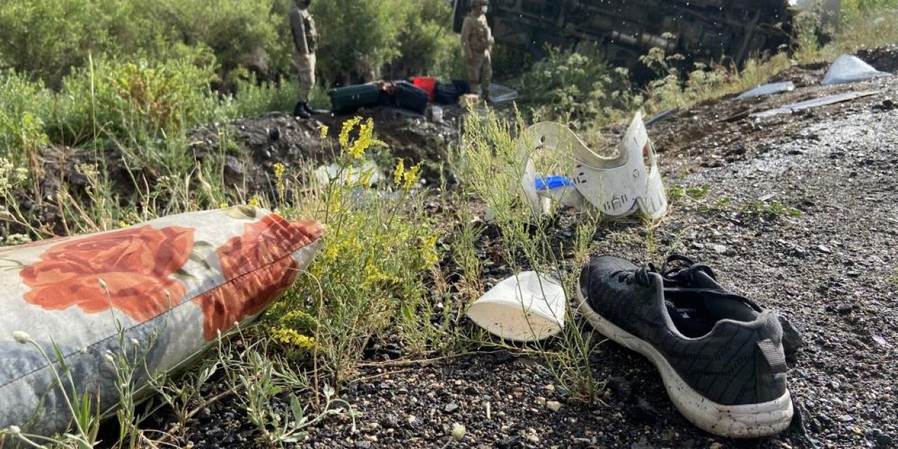 Yolcu otobüsü şarampole devrildi! 1 ölü, çok sayıda yaralı var