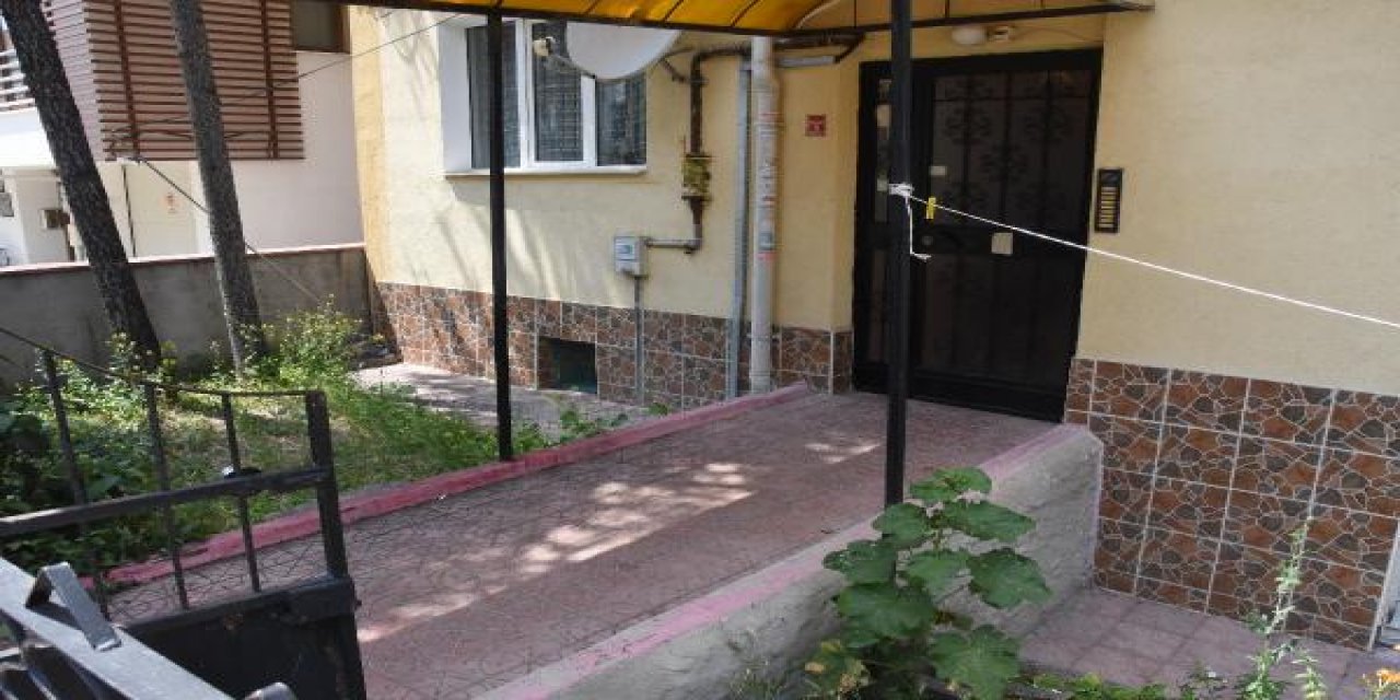 Boşandığı karısını vurup, kendi canına kıydı