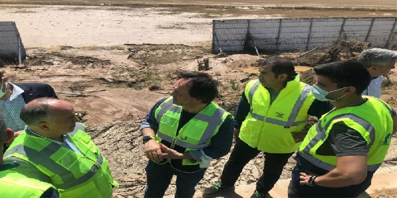 TCDD Genel Müdürü Uygun, sel nedeniyle hasar gören Konya YHT hattında inceleme yaptı