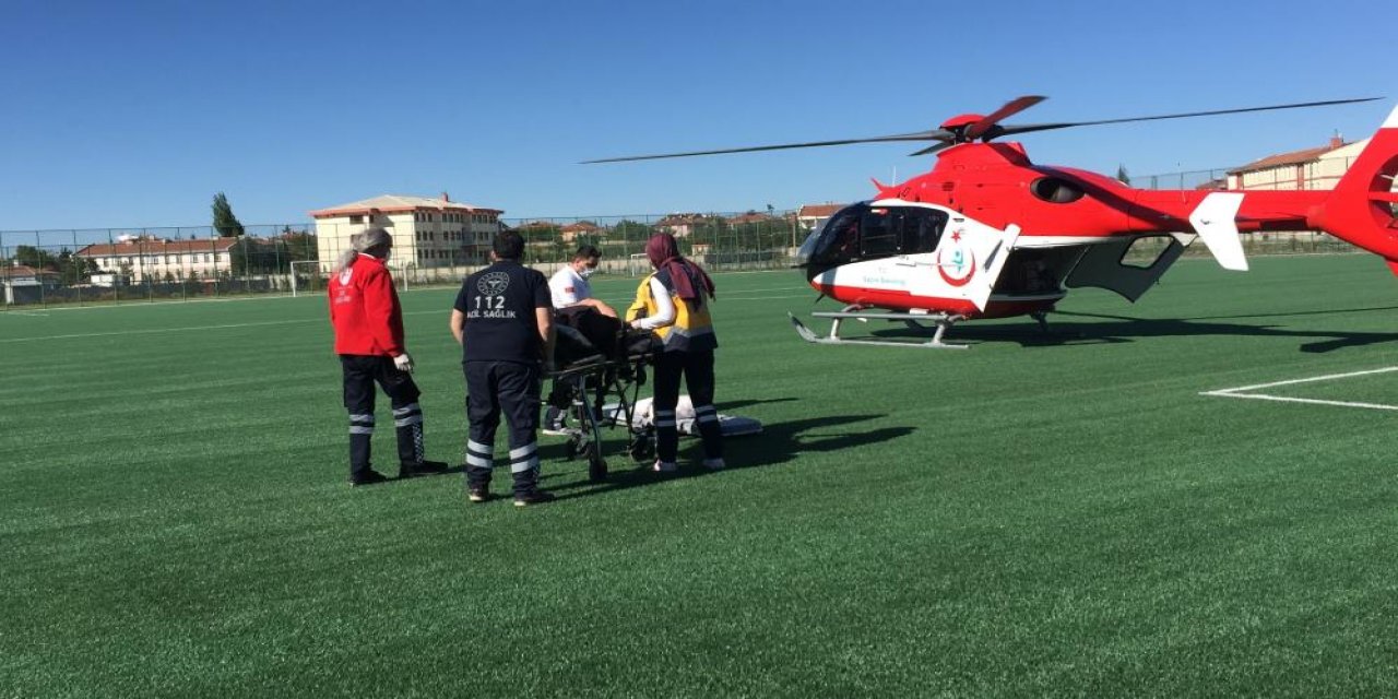 Konya'da beyin kanaması geçiren kadına hava ambulansı