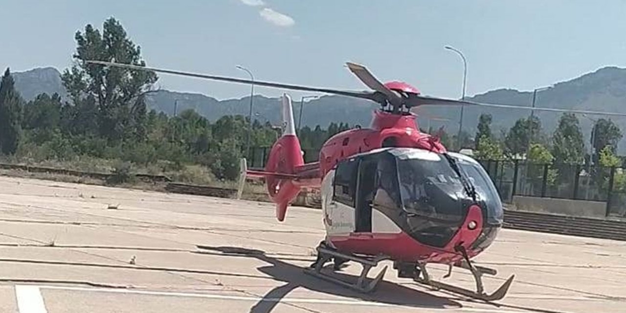 Konya'da ambulans helikopter kalp krizi geçiren hasta için havalandı
