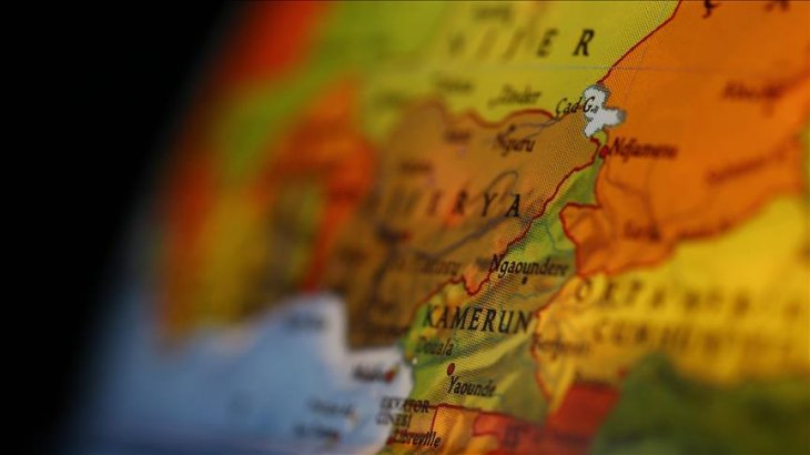 Toprak kaymasında 20 kişi hayatını kaybetti