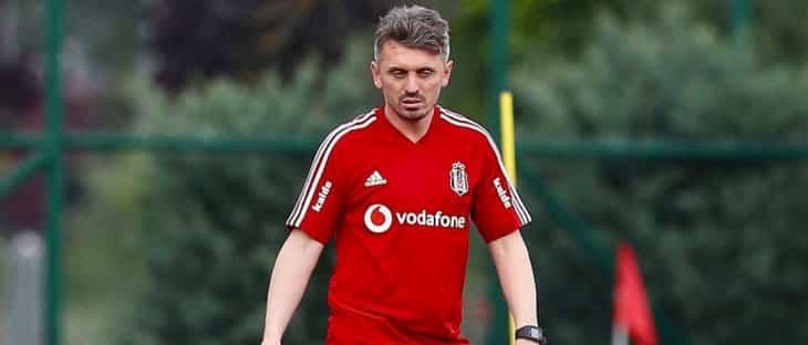 Orhan Ak Beşiktaş'taki görevinden istifa etti