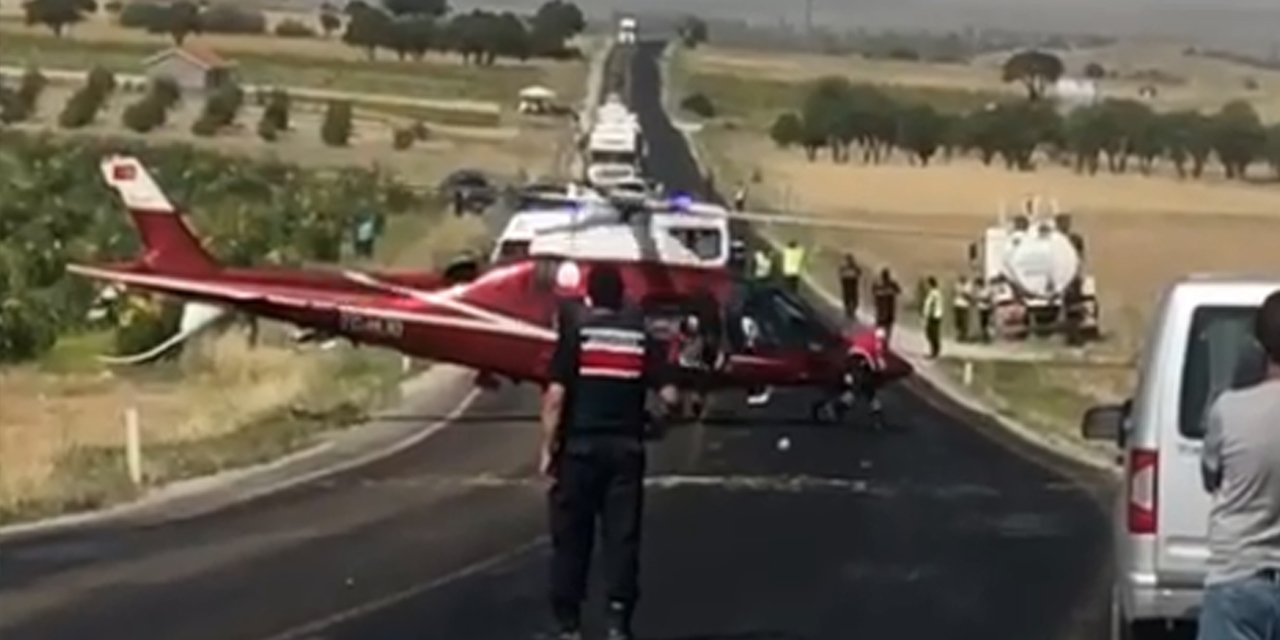Konya yolunda kaza! Ağır yaralı için kara yoluna ambulans helikopter indi