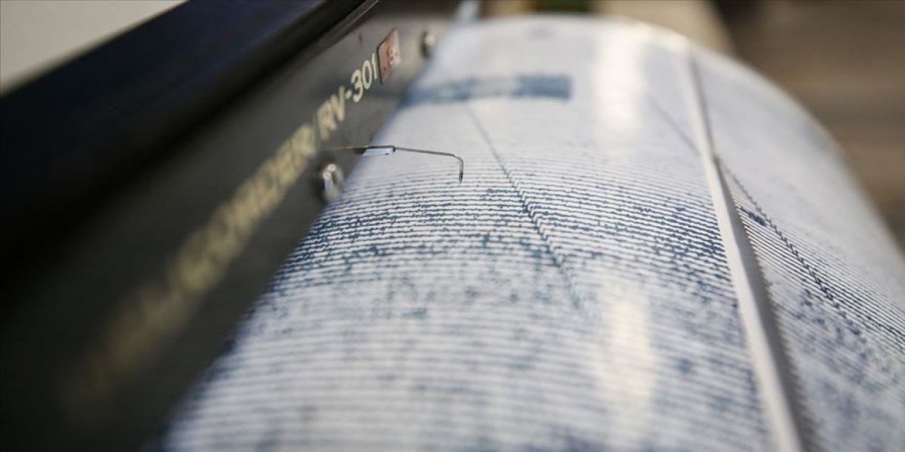 Son Dakika: Bingöl'de 4,3 büyüklüğünde deprem