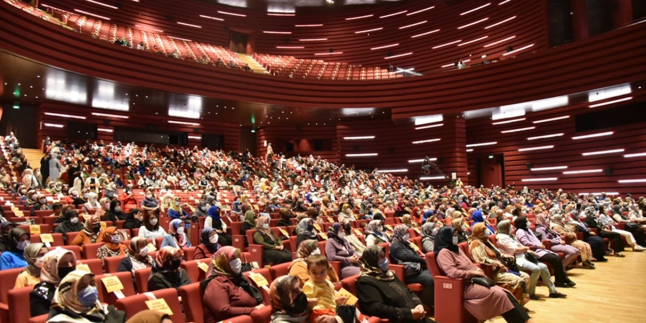 Konya'da "Kadın Emeği Türkiye'nin İstikbali Buluşmaları" programı