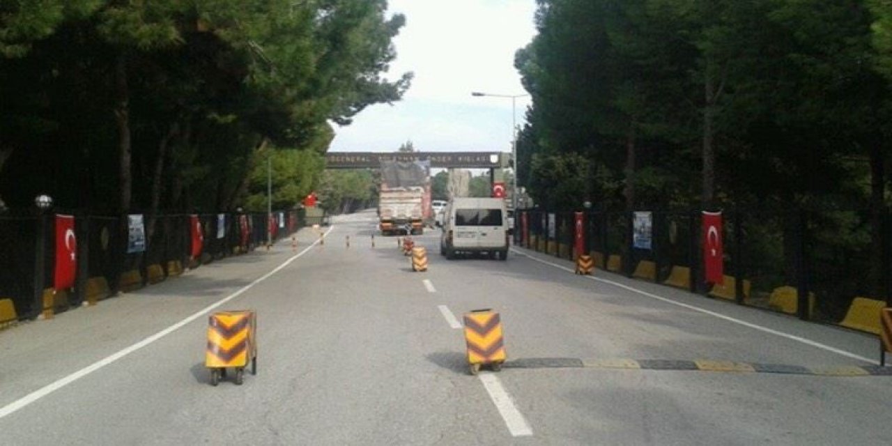 İzmir'de kışlaya yönelik 'sabotaj' girişimi