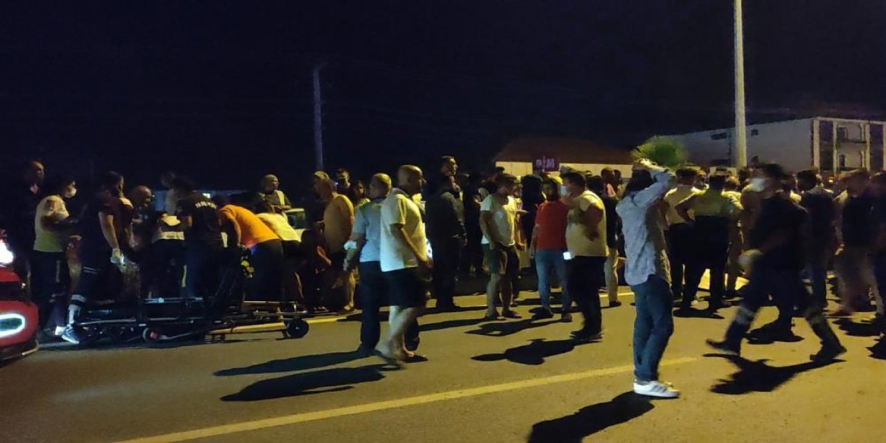 TIR’dan indi, yolun karşısına geçmek isterken canından oldu