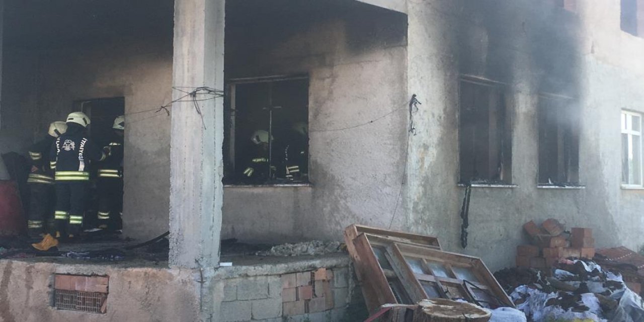 Konya’da korkutan yangın! Eşi ve çocuklarını alıp son anda dışarıya çıktı