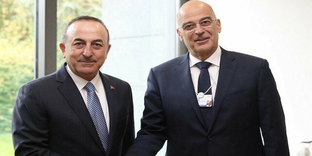 Yunan Dışişleri Bakanı, Türkiye'ye yardım uçakları için teşekkür etti